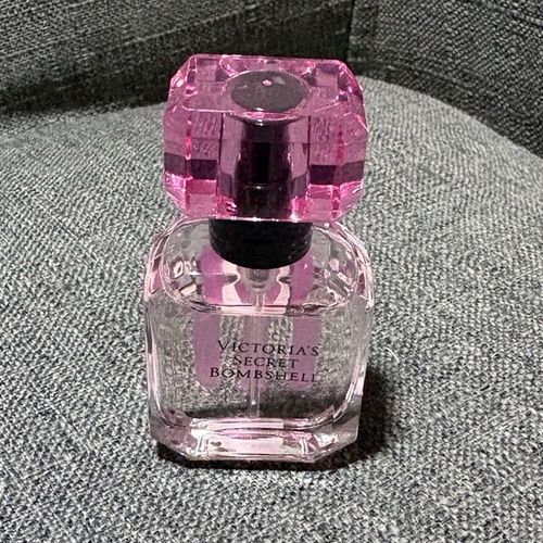 perfume victoria s secret bombshell 7 5ml 148660656?action_source=76403&ref=home_home&rsp=1&rspix=1