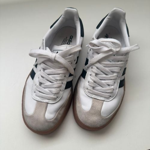 tenis adidas originals sambae tamanho 33 145052080?action_source=31946&ref=home_home&rsp=1&rspix=1