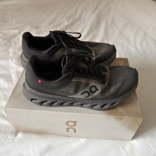 tenis on running preto 148305431?action_source=76398&ref=home_home&rsp=1&rspix=1