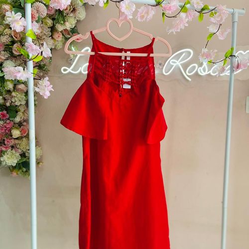 vestido vermelho curto de alcinha com manga batinha 132111046?action_source=66695&ref=home_home&rsp=1&rspix=1