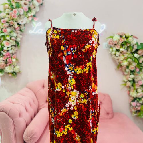vestido vermelho estampado de alcinha com amarracao 133198435?action_source=66695&ref=home_home&rsp=1&rspix=1
