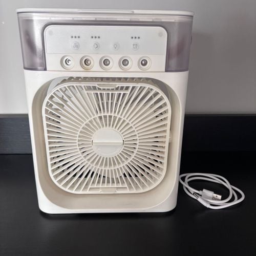 ventilador usb 130253287?action_source=67157&ref=home_home&rsp=1&rspix=1