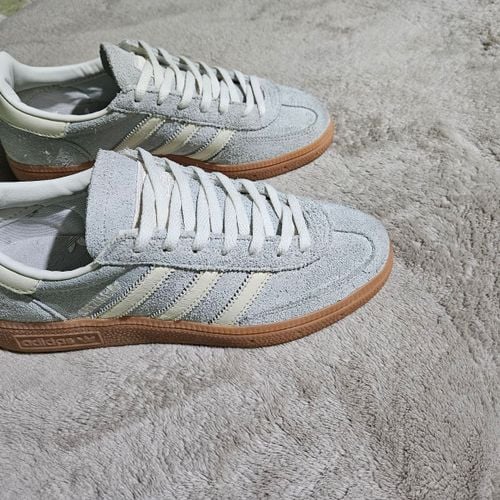 tenis adidas handball spezial cinza 36 149637992?action_source=75208&ref=home_home&rsp=1&rspix=1