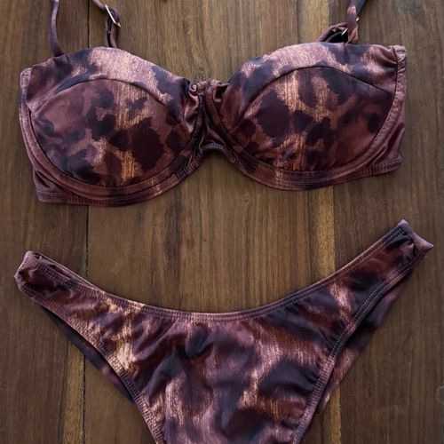 biquini live animal print m 153065157?action_source=77518&ref=home_home&rsp=1&rspix=1
