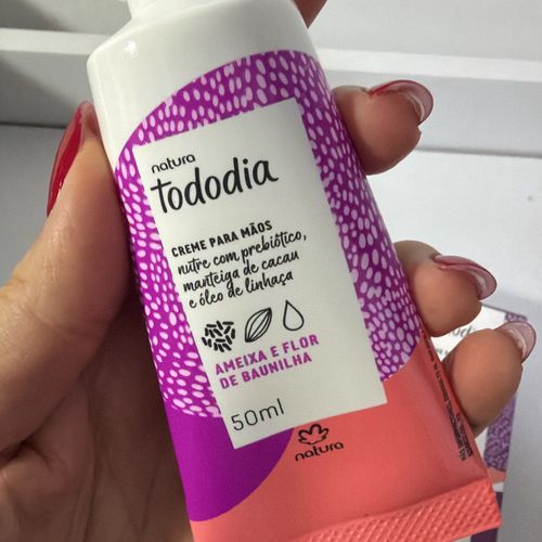 creme para maos natura tododia ameixa e flor de baunilha 151101915?action_source=74384&ref=home_home&rsp=1&rspix=1