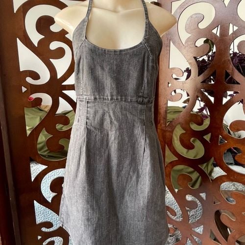 vestido black jeans com elastano ziper tamanho m 133278379?action_source=66695&ref=home_home&rsp=1&rspix=1