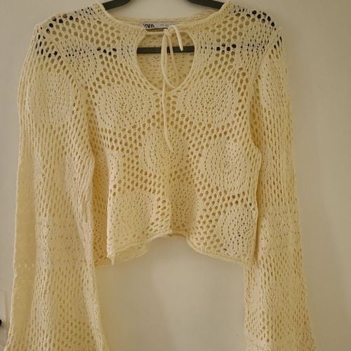 blusa de croche zara 138666416?action_source=68872&ref=home_home&rsp=1&rspix=1