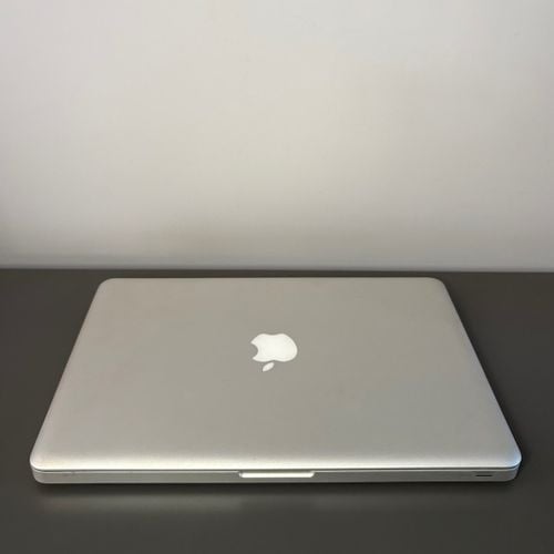 macbook pro 13 sem marcas de uso 147290331?action_source=72470&ref=home_home&rsp=1&rspix=1