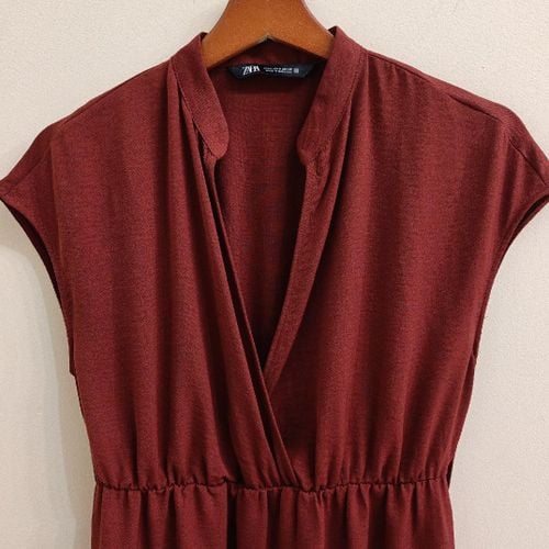 vestido zara 135058094?action_source=31319&ref=home_home&rsp=1&rspix=1