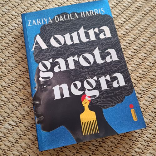 livro a outra garota negra de zakiya dalila harris 134592654?action_source=67455&ref=home_home&rsp=1&rspix=1