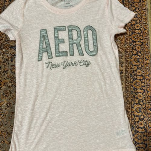 camiseta aeropostale 99284325?action_source=70688&ref=home_home&rsp=1&rspix=1