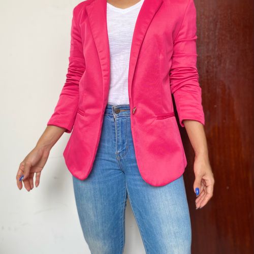 blazer zara 142076283?action_source=70522&ref=home_home&rsp=1&rspix=1