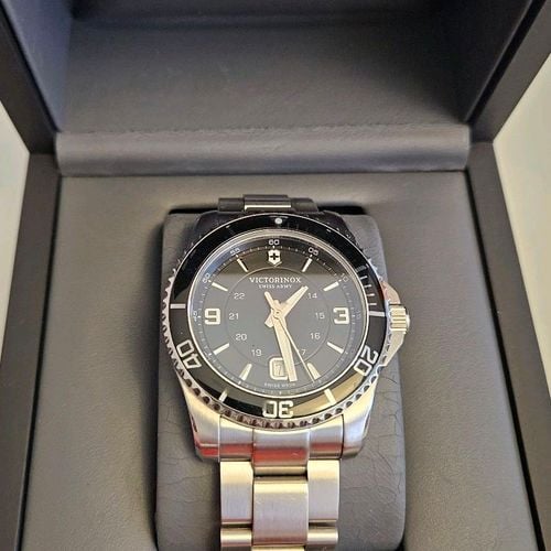 relogio victorinox maverick large 43mm 150339935?action_source=72470&ref=home_home&rsp=1&rspix=1