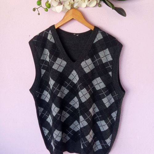 colete masculino trico pullover ggg 139638774?action_source=70094&ref=home_home&rsp=1&rspix=1