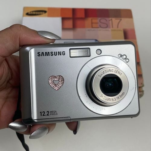 samsung es17 na caixa camera digital maquina fotografica brinde 131146920?action_source=31319&ref=home_home&rsp=1&rspix=1