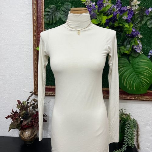 vestido malha manga longa creme 128031420?action_source=66695&ref=home_home&rsp=1&rspix=1