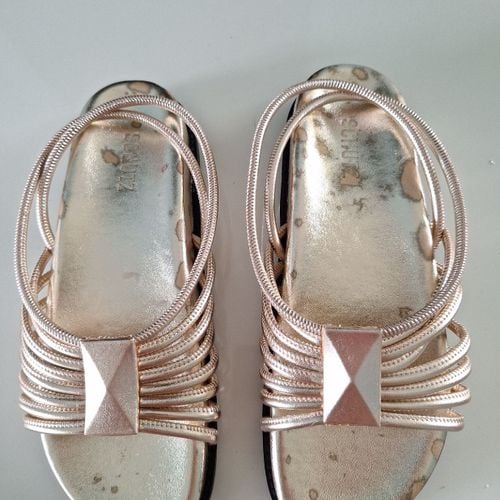 sandalia schutz 39 133697703?action_source=64649&ref=home_home&rsp=1&rspix=1