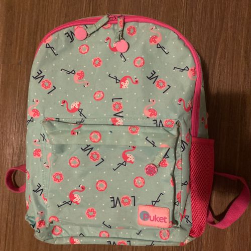 mochila puket flamingo 134995100?action_source=67388&ref=home_home&rsp=1&rspix=1