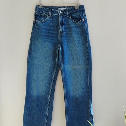 zara calca jeans reta cintura alta delave 38 147633342?action_source=77124&ref=home_home&rsp=1&rspix=1