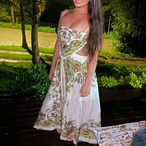 vestido farm p 136439013?action_source=31319&ref=home_home&rsp=1&rspix=1