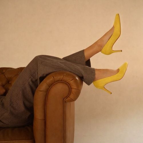 sapato scarpin bershka shoes novo cor amarelo numero 33 139252844?action_source=69599&ref=home_home&rsp=1&rspix=1