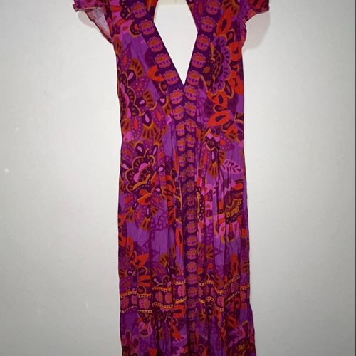 vestido farm 136394069?action_source=31319&ref=home_home&rsp=1&rspix=1