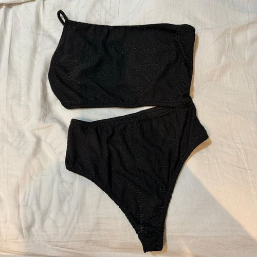 body preto handbook 103112427?action_source=68477&ref=home_home&rsp=1&rspix=1