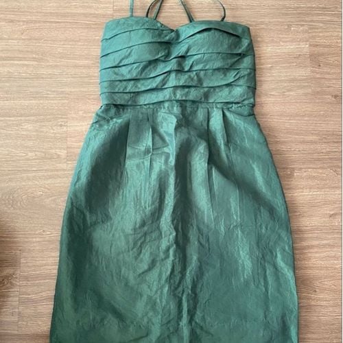 vestido g verde novo 94497880?action_source=32581&ref=home_home&rsp=1&rspix=1