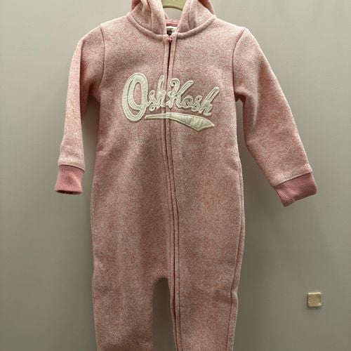 macacao oshkosh rosa claro 18 meses 142744016?action_source=75013&ref=home_home&rsp=1&rspix=1