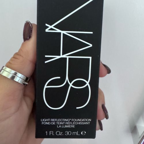 base nars light reflecting medium deep 2 6 142309293?action_source=77056&ref=home_home&rsp=1&rspix=1