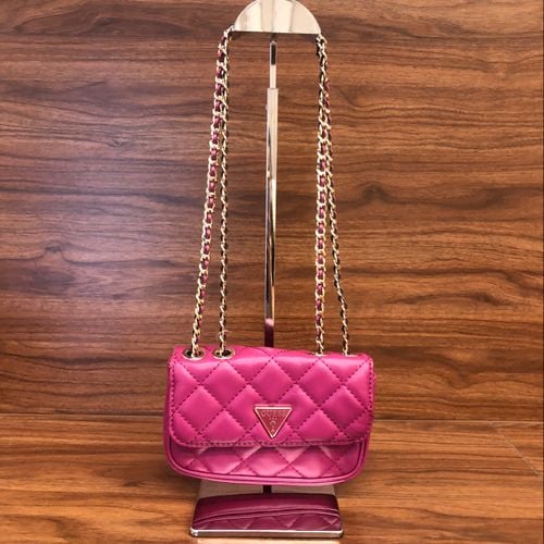 bolsa guess nova e original 126662979?action_source=70655&ref=home_home&rsp=1&rspix=1