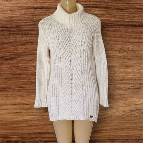 sueter anselmi alongado off white g 141377028?action_source=70522&ref=home_home&rsp=1&rspix=1