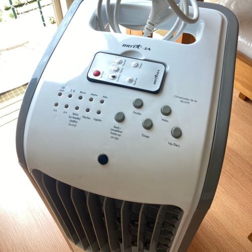 climatizador de ar britania bclo1f 129485895?action_source=67157&ref=home_home&rsp=1&rspix=1