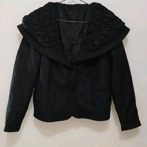 casaco feminino preto gola ampla tamanho g 147327822?action_source=31319&ref=home_home&rsp=1&rspix=1