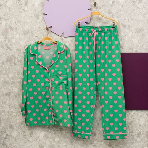 pijama verde coracao pijame se 137910272?action_source=69037&ref=home_home&rsp=1&rspix=1