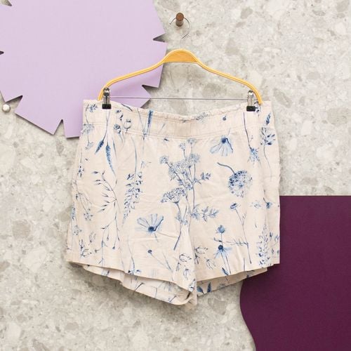 shorts off white floral h amp m 137910304?action_source=69037&ref=home_home&rsp=1&rspix=1