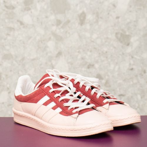 tenis adidas campus 80s x cali dewitt 137910330?action_source=69037&ref=home_home&rsp=1&rspix=1