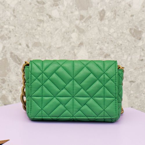 bolsa verde matelasse zara 136240937?action_source=68245&ref=home_home&rsp=1&rspix=1