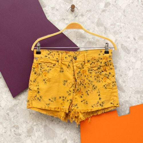 shorts mostarda folhagens citizens of humanity 135242022?action_source=67552&ref=home_home&rsp=1&rspix=1