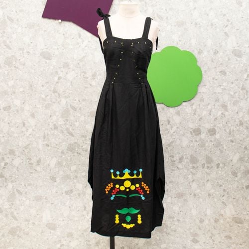 vestido midi preto bordado studio loom 140458720?action_source=70489&ref=home_home&rsp=1&rspix=1