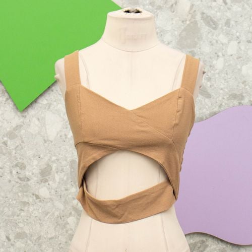 top bege ana hickmann 129298765?action_source=70390&ref=home_home&rsp=1&rspix=1