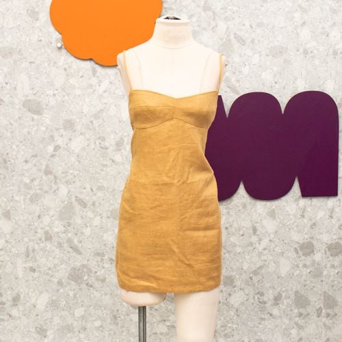 vestido bege haight 138750640?action_source=69235&ref=home_home&rsp=1&rspix=1