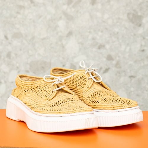 sapato palha robert clergerie 126939014?action_source=69367&ref=home_home&rsp=1&rspix=1