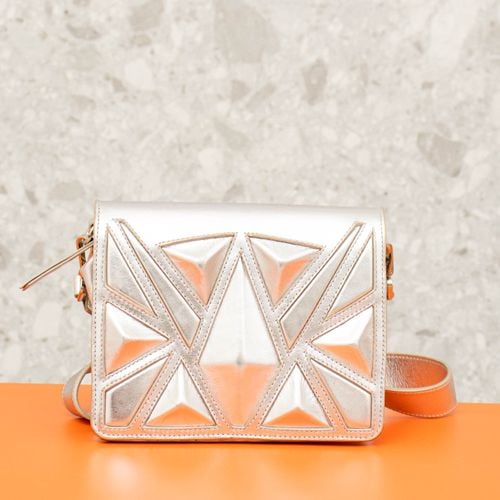 bolsa prata geometrica ryzi 135271773?action_source=67585&ref=home_home&rsp=1&rspix=1