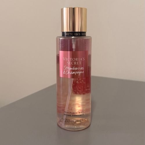body splash victorias secret strawberries champagne 144076804?action_source=76403&ref=home_home&rsp=1&rspix=1
