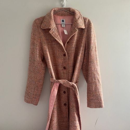 casaco de inverno rosa 98389380?action_source=74450&ref=home_home&rsp=1&rspix=1
