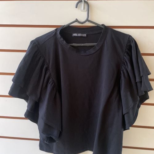 blusa zara preta com babados p 151112224?action_source=76596&ref=home_home&rsp=1&rspix=1