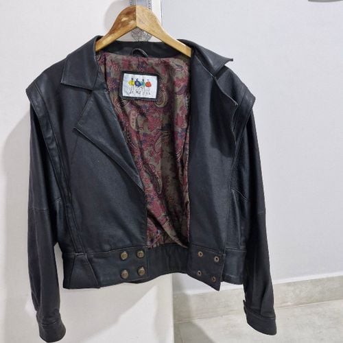 jaqueta vintage oversize couro legitimo 143072696?action_source=31319&ref=home_home&rsp=1&rspix=1