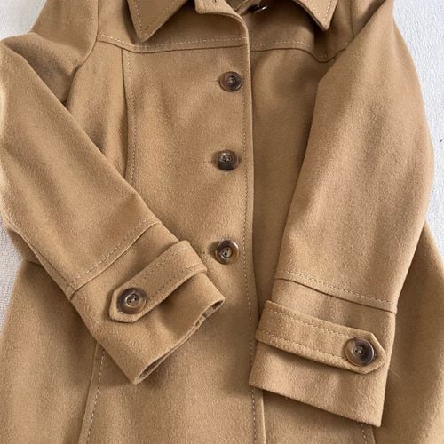 casaco de la cor camelo 137285495?action_source=70522&ref=home_home&rsp=1&rspix=1