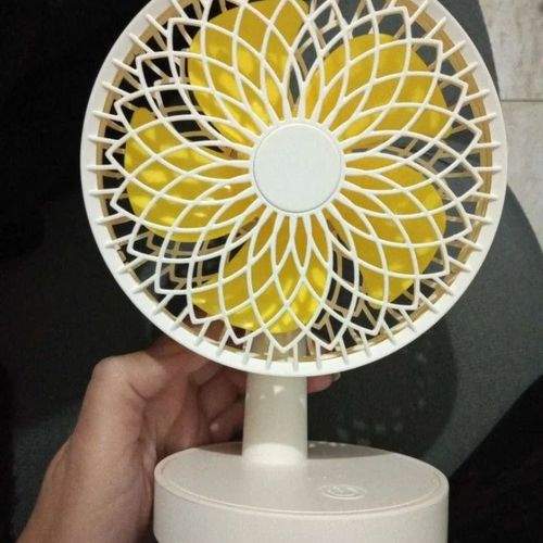 mini ventilador recarregavel usb 20cm 119878460?action_source=67157&ref=home_home&rsp=1&rspix=1